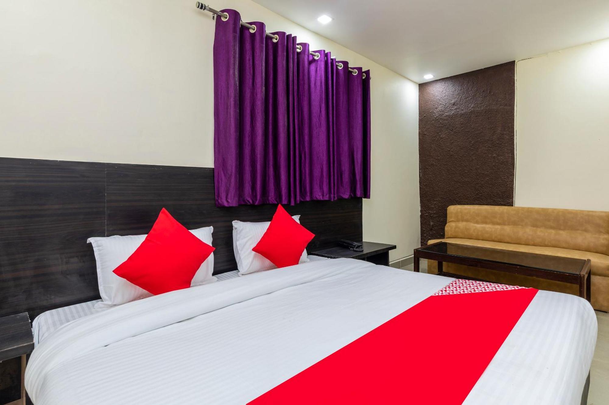 Hotel O Palash House Бопал Екстериор снимка