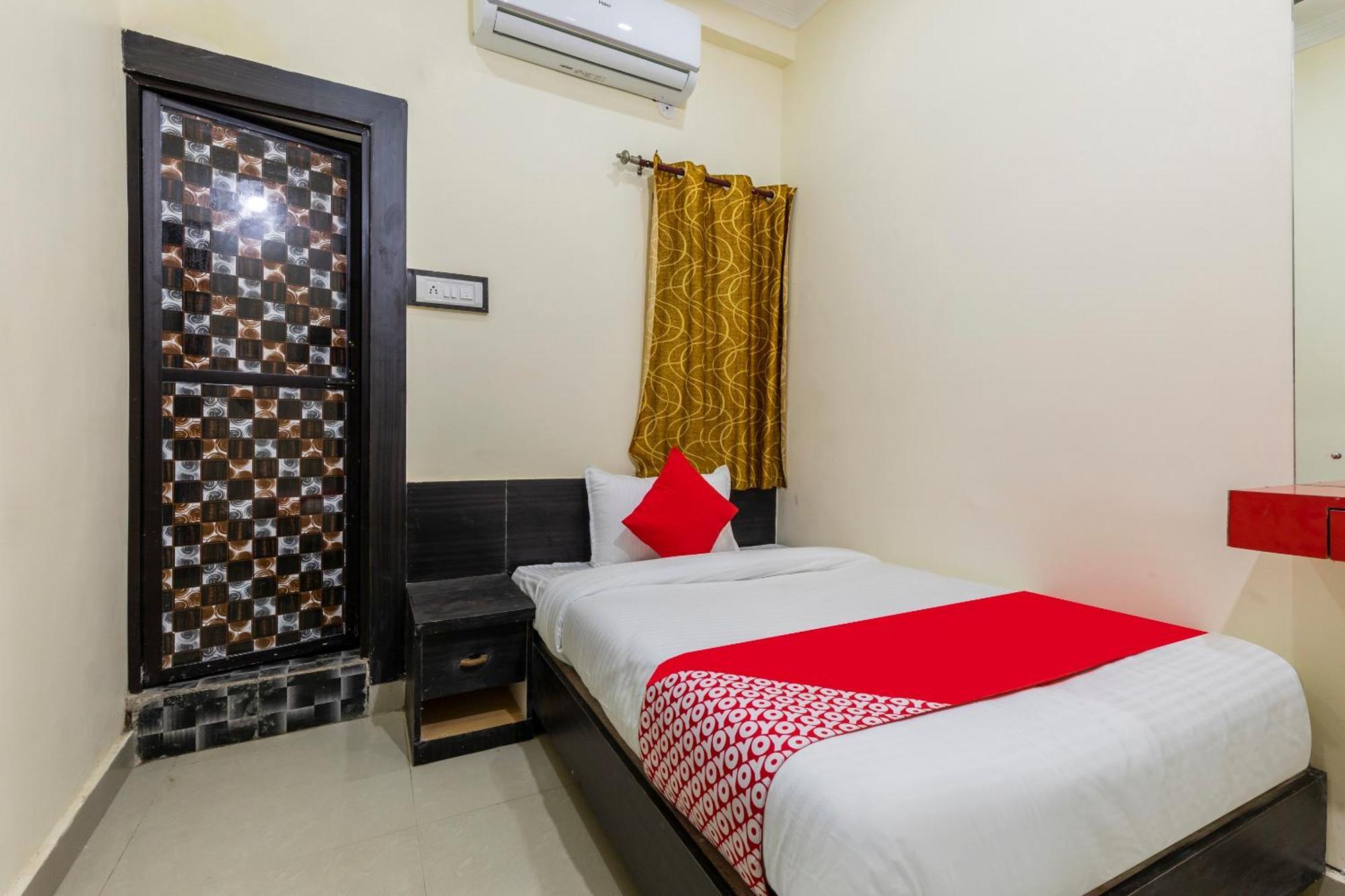 Hotel O Palash House Бопал Екстериор снимка